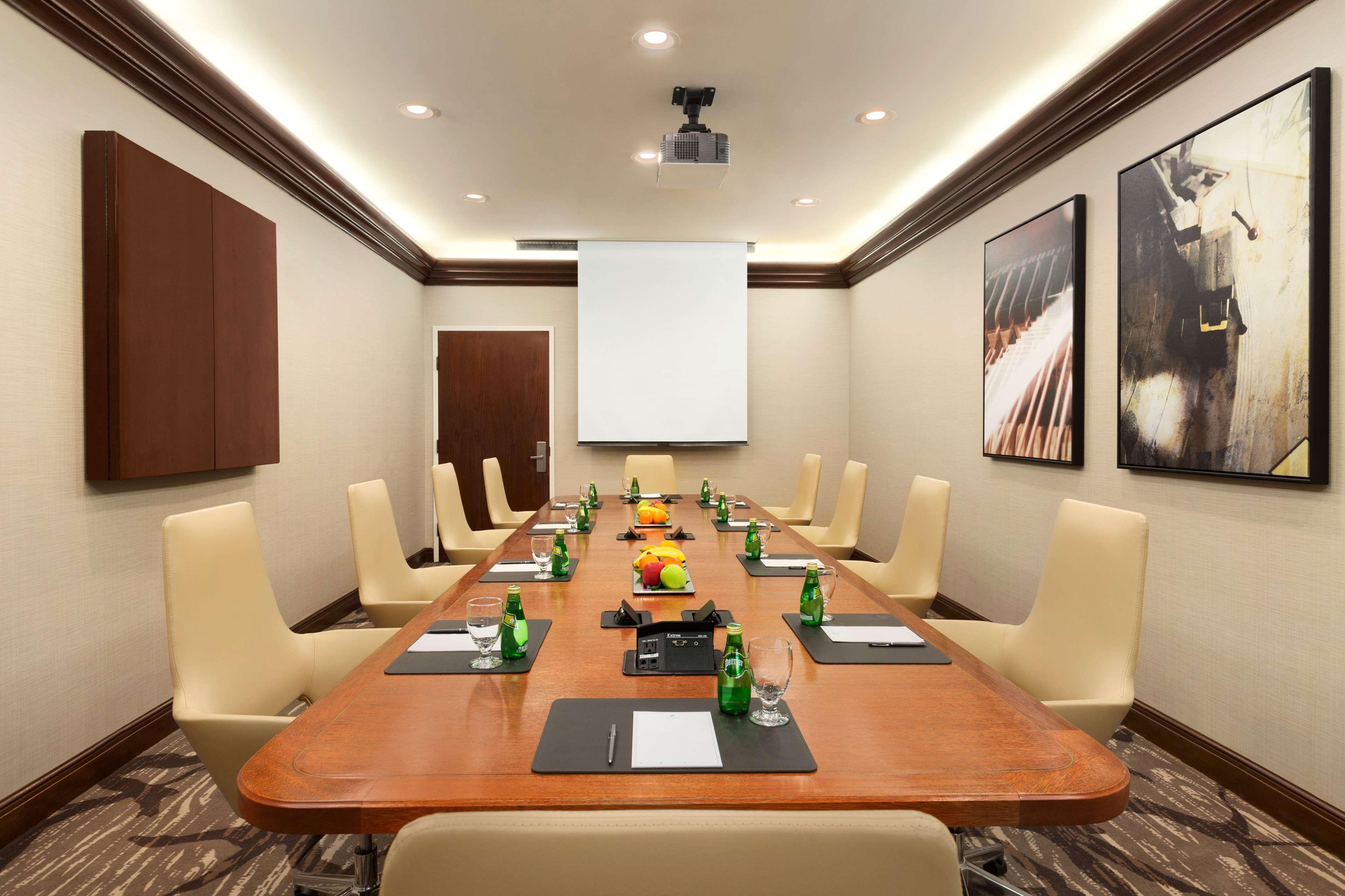 Embassy Suites By Hilton Austin Downtown South Congress Εξωτερικό φωτογραφία