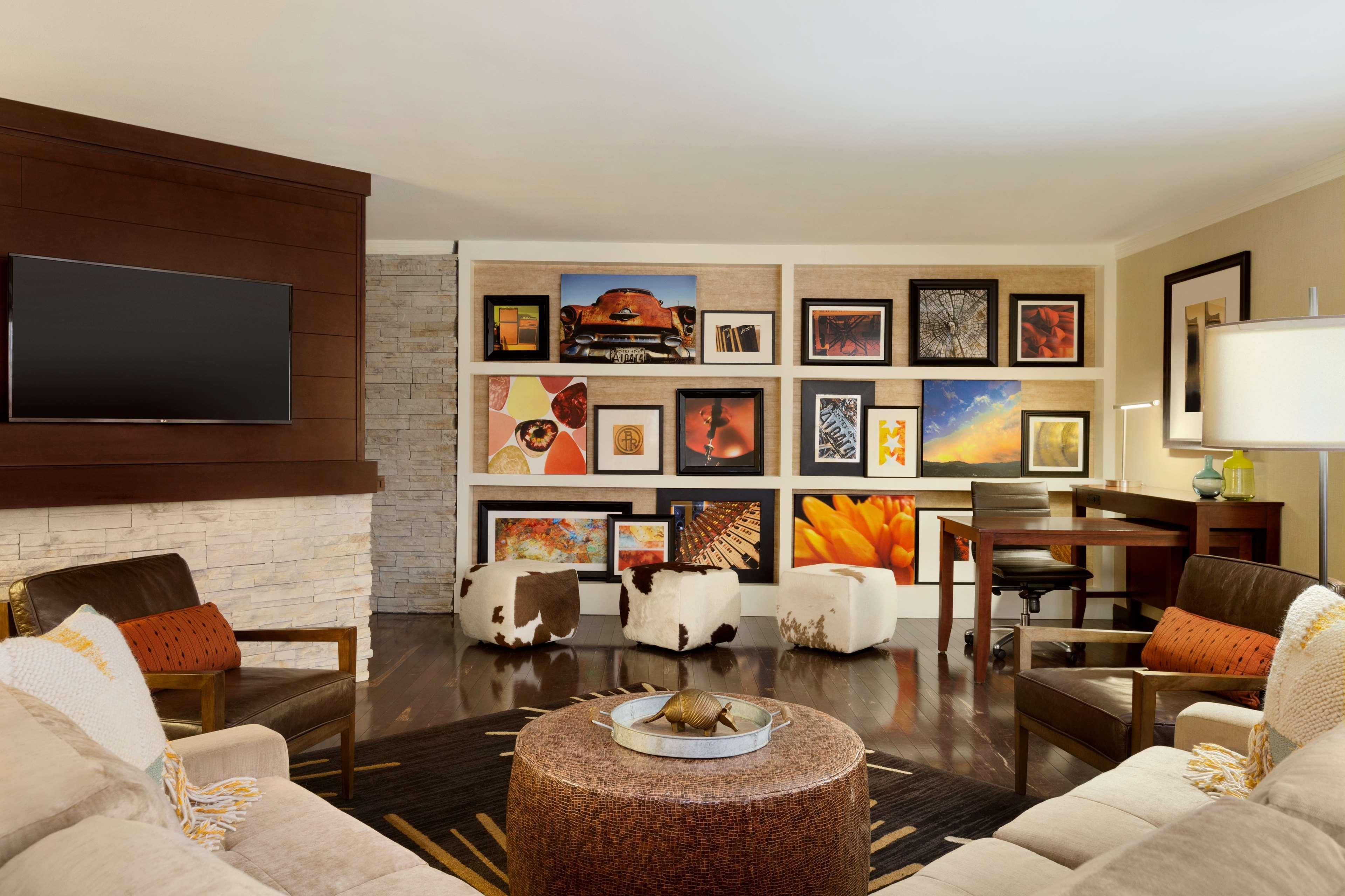 Embassy Suites By Hilton Austin Downtown South Congress Εξωτερικό φωτογραφία