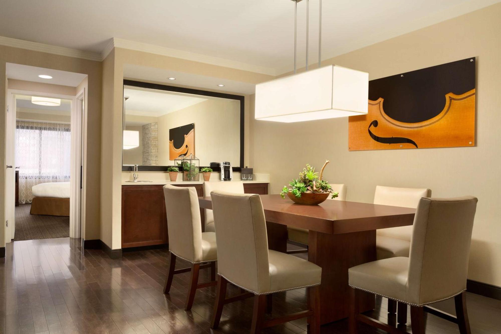 Embassy Suites By Hilton Austin Downtown South Congress Εξωτερικό φωτογραφία