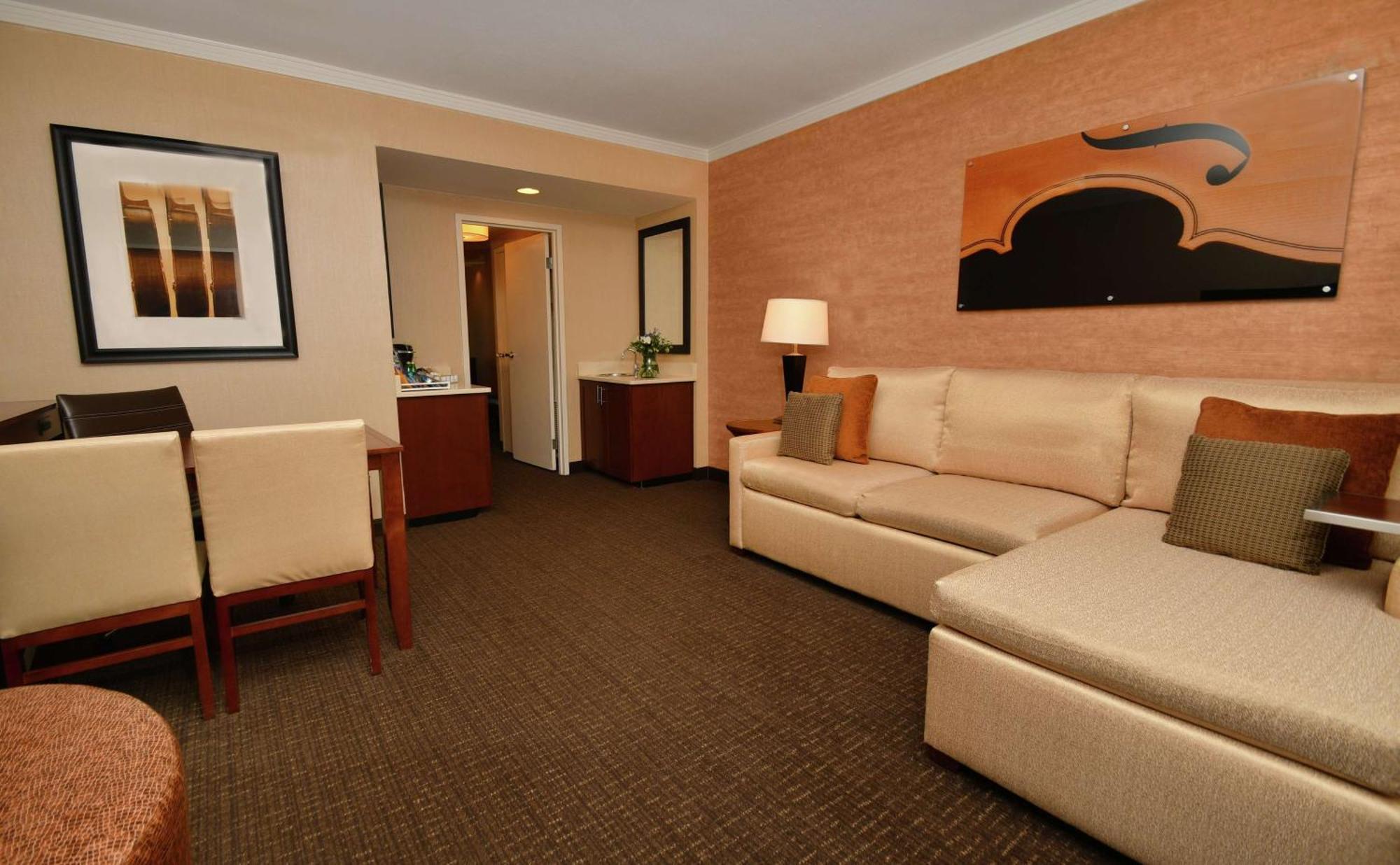 Embassy Suites By Hilton Austin Downtown South Congress Εξωτερικό φωτογραφία